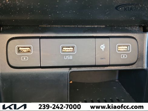 Used 2022 Kia Sorento SX AWD/4WD image 32