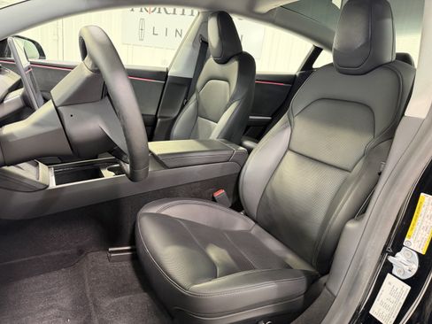 Used 2025 Tesla Model 3 Long Range RWD image 9