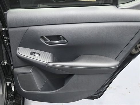 Used 2025 Nissan Sentra S image 28