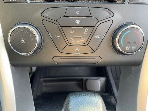 Used 2014 Ford Fusion S image 20