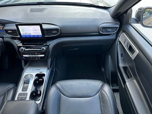 Certified 2022 Ford Explorer ST w/ Equipment Group 401A image 13