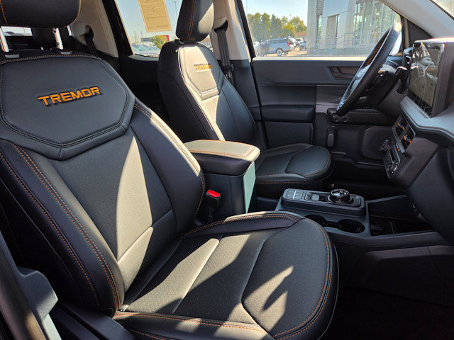 New 2026 Ford Maverick Tremor AWD/4WD image 9