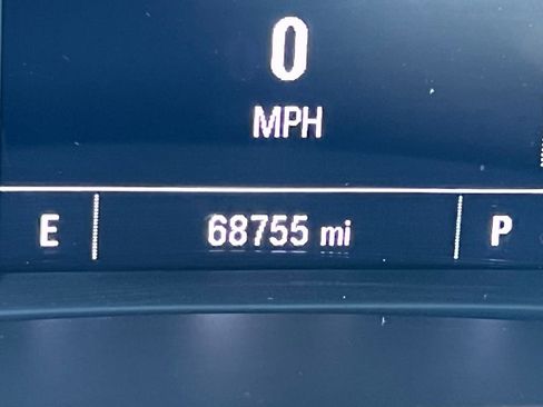 Used 2022 Chevrolet Malibu LT image 19