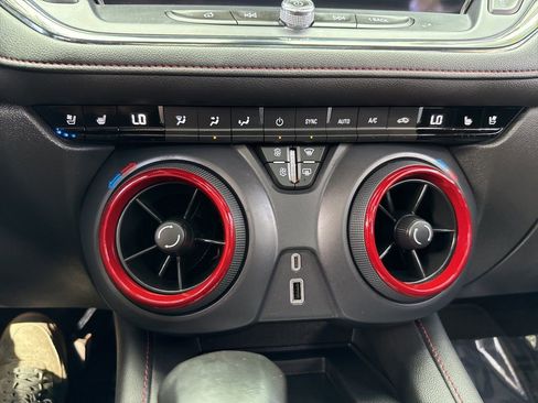 Used 2023 Chevrolet Blazer RS w/ Enhanced Convenience Package image 39