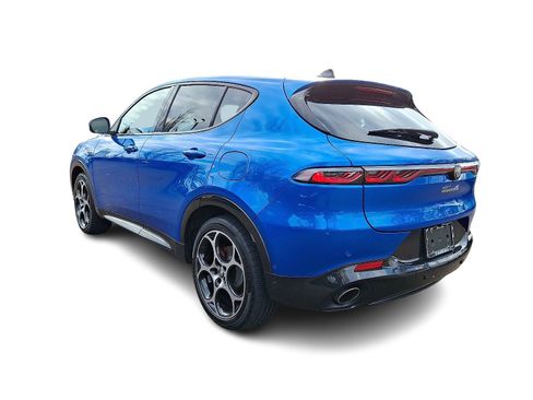 Used 2024 Alfa Romeo Tonale Veloce w/ Active Assist Package image 4