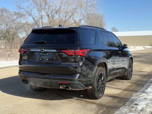 Used 2022 Chevrolet Traverse Premier w/ Redline Edition image 7