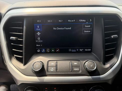 Used 2021 GMC Acadia SLT w/ LPO, Floor Liner Package FWD image 18