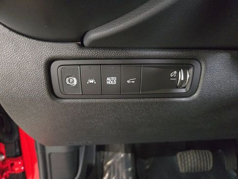 New 2025 Chevrolet Equinox EV RS w/ Convenience Package II FWD image 28