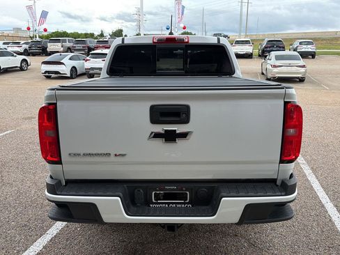 Used 2017 Chevrolet Colorado Z71 AWD/4WD image 4