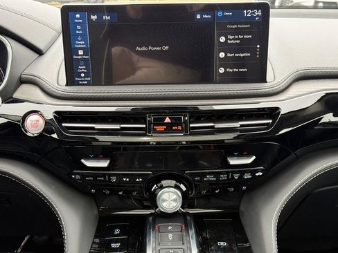 Certified 2026 Acura MDX SH-AWD w/ Advance Package image 10