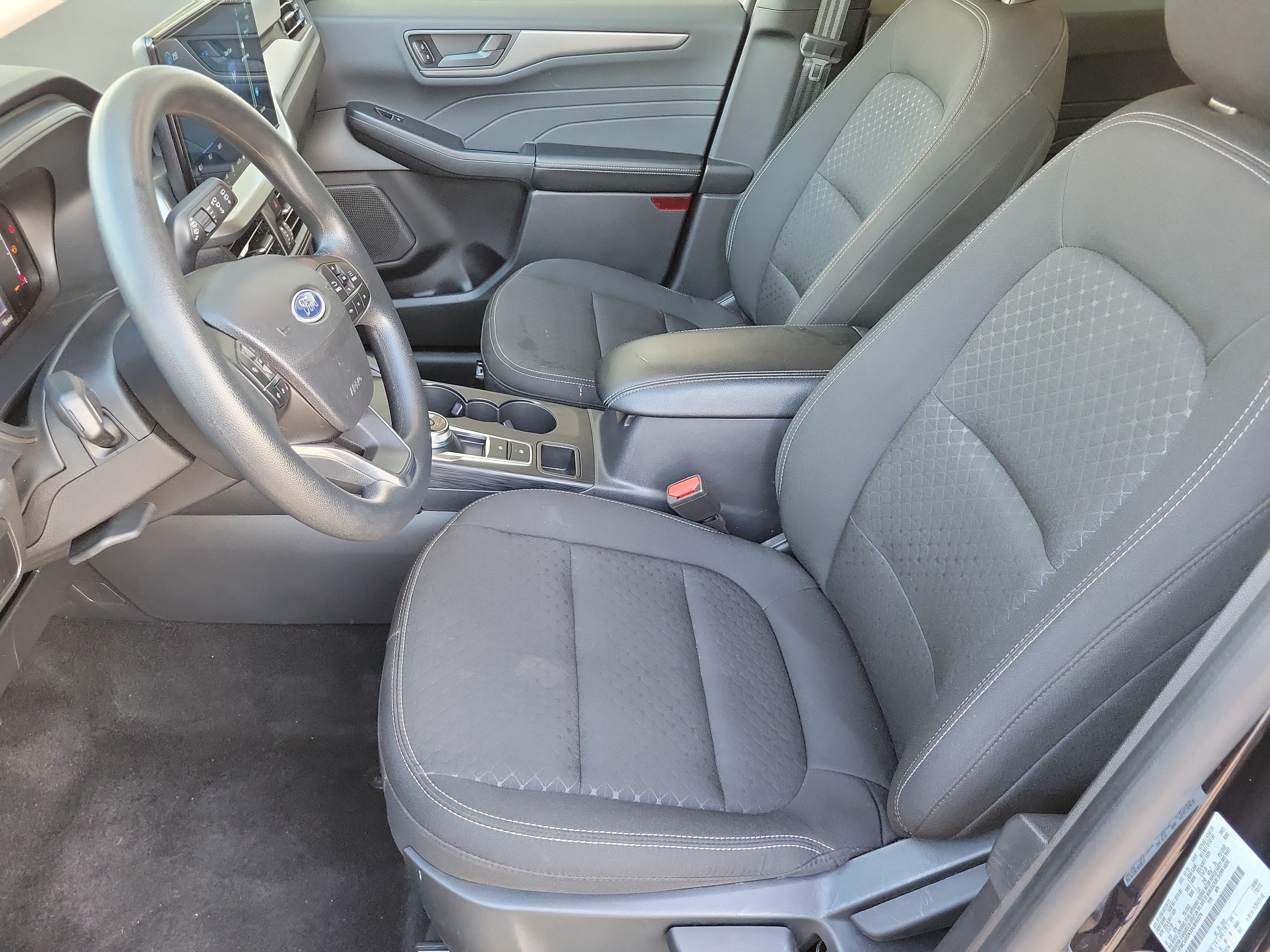 Used 2025 Ford Escape Active w/ Tech Pack #1 FWD image 9