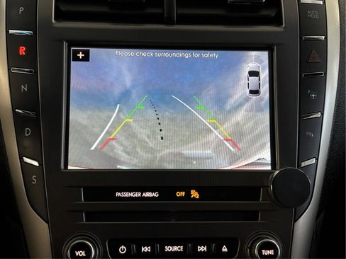 Used 2018 Lincoln MKZ Reserve w/ Technology Package AWD/4WD image 36
