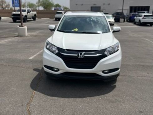 Used 2016 Honda HR-V EX-L image 2