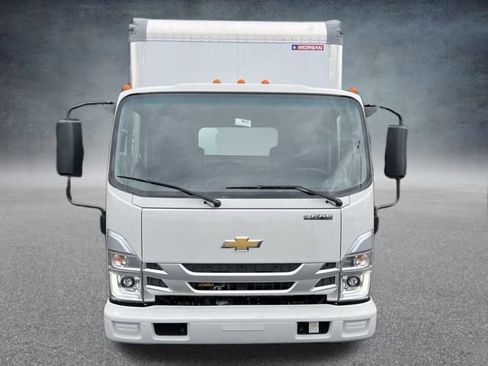New 2025 Chevrolet Low Cab Forward image 2
