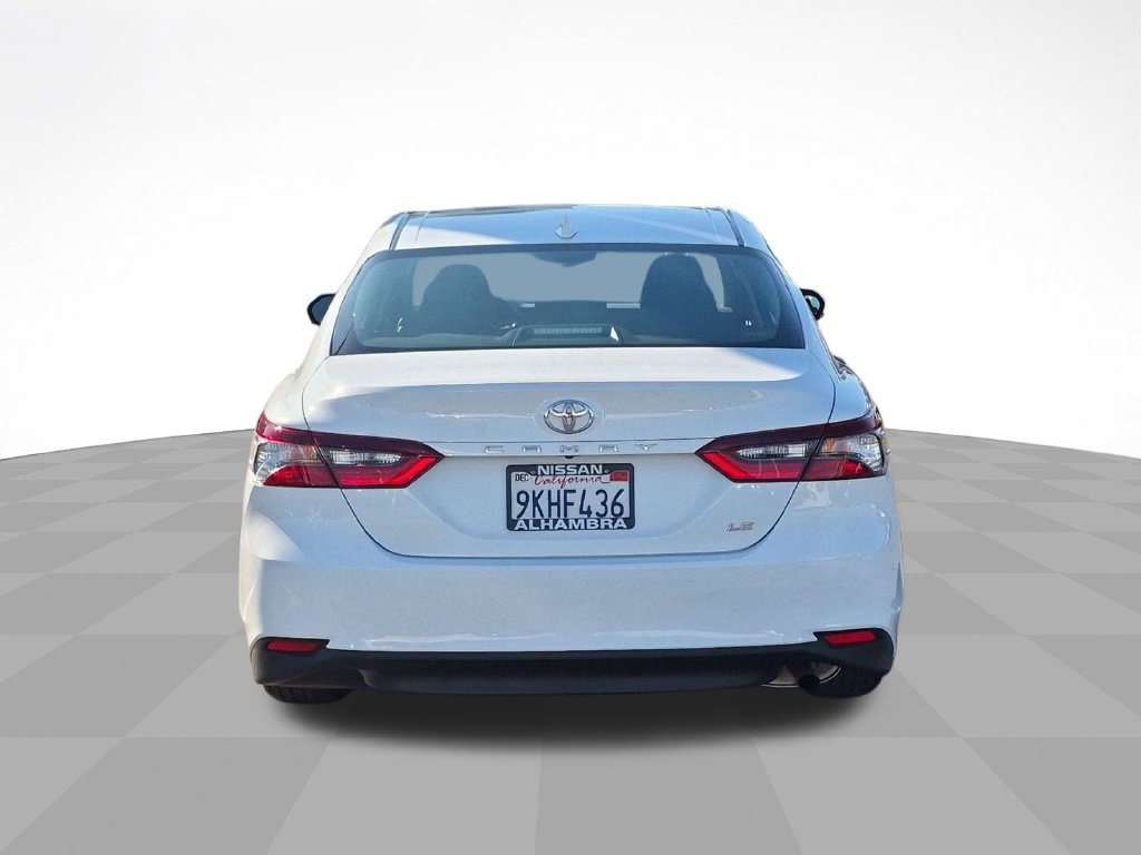 Used 2024 Toyota Camry LE FWD image 6