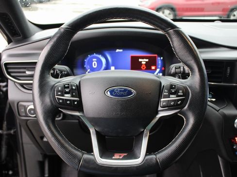 Used 2020 Ford Explorer ST image 12