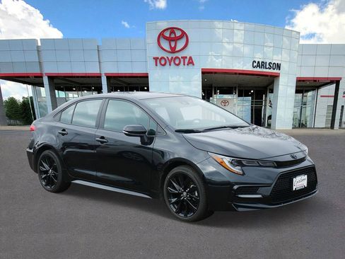 Certified 2021 Toyota Corolla SE w/ Carpet Mat Package (TMS) image 2