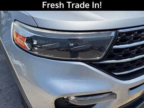 Used 2020 Ford Explorer XLT w/ Equipment Group 202A RWD image 5