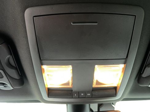 Used 2021 Dodge Challenger R/T w/ Plus Package image 24