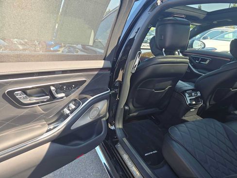 Used 2024 Mercedes-Benz S 580 4MATIC Sedan image 29
