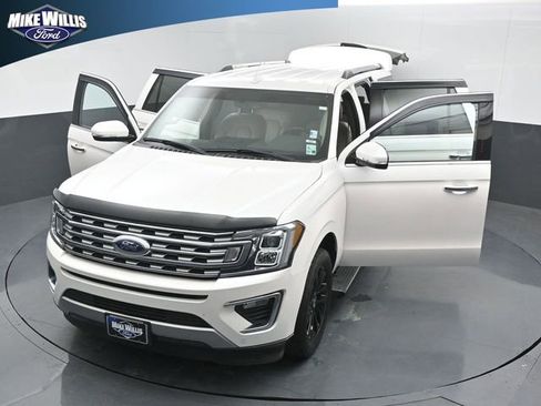 Used 2019 Ford Expedition Max Limited image 26