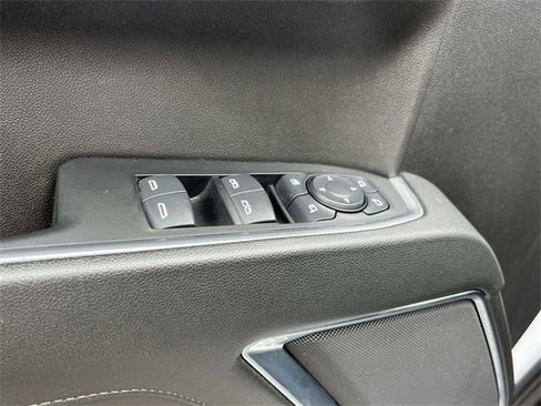 Used 2024 GMC Sierra 1500 SLT image 27