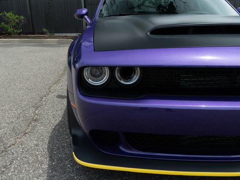 Used 2018 Dodge Challenger SRT Demon RWD image 5