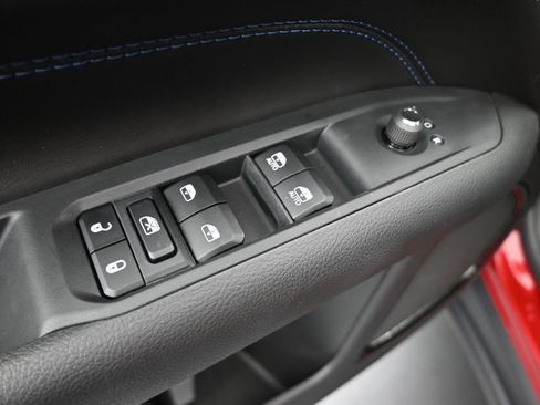New 2026 Jeep Compass Latitude AWD/4WD image 13