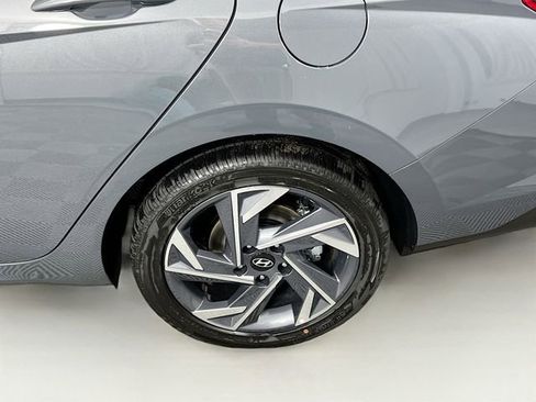 New 2025 Hyundai Elantra SEL w/ Cargo Package image 24