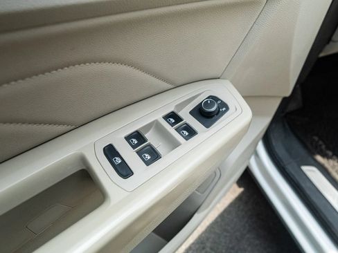 Used 2021 Volkswagen Atlas SE FWD image 39