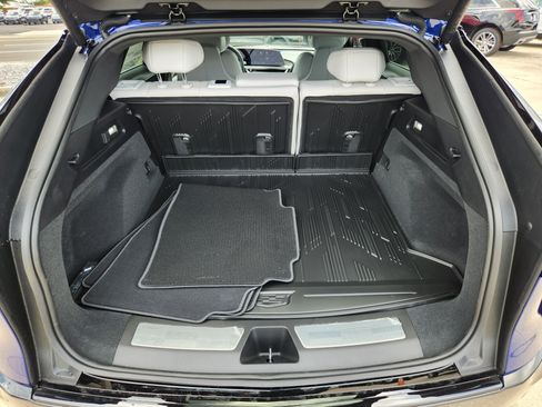 New 2025 Cadillac Lyriq Sport image 12