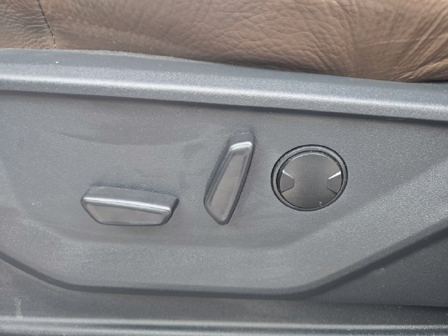 Used 2025 Ford Expedition King Ranch AWD/4WD image 25
