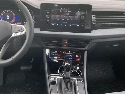 New 2026 Volkswagen Jetta SE FWD image 13