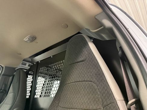 Used 2024 GMC Savana 2500 w/ Driver Convenience Package image 9