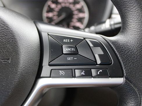 Used 2024 Nissan Altima 2.5 SV image 24