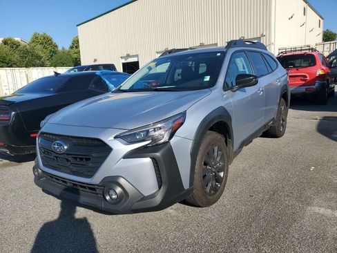 Used 2024 Subaru Outback Onyx Edition AWD/4WD image 3