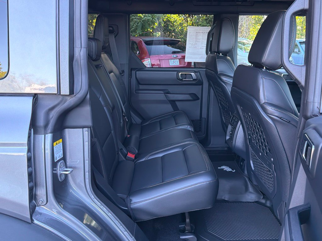 Used 2025 Ford Bronco Badlands AWD/4WD image 20