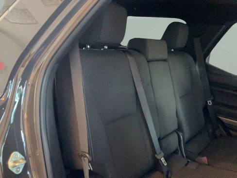 Certified 2025 Toyota 4Runner SR5 AWD/4WD image 33