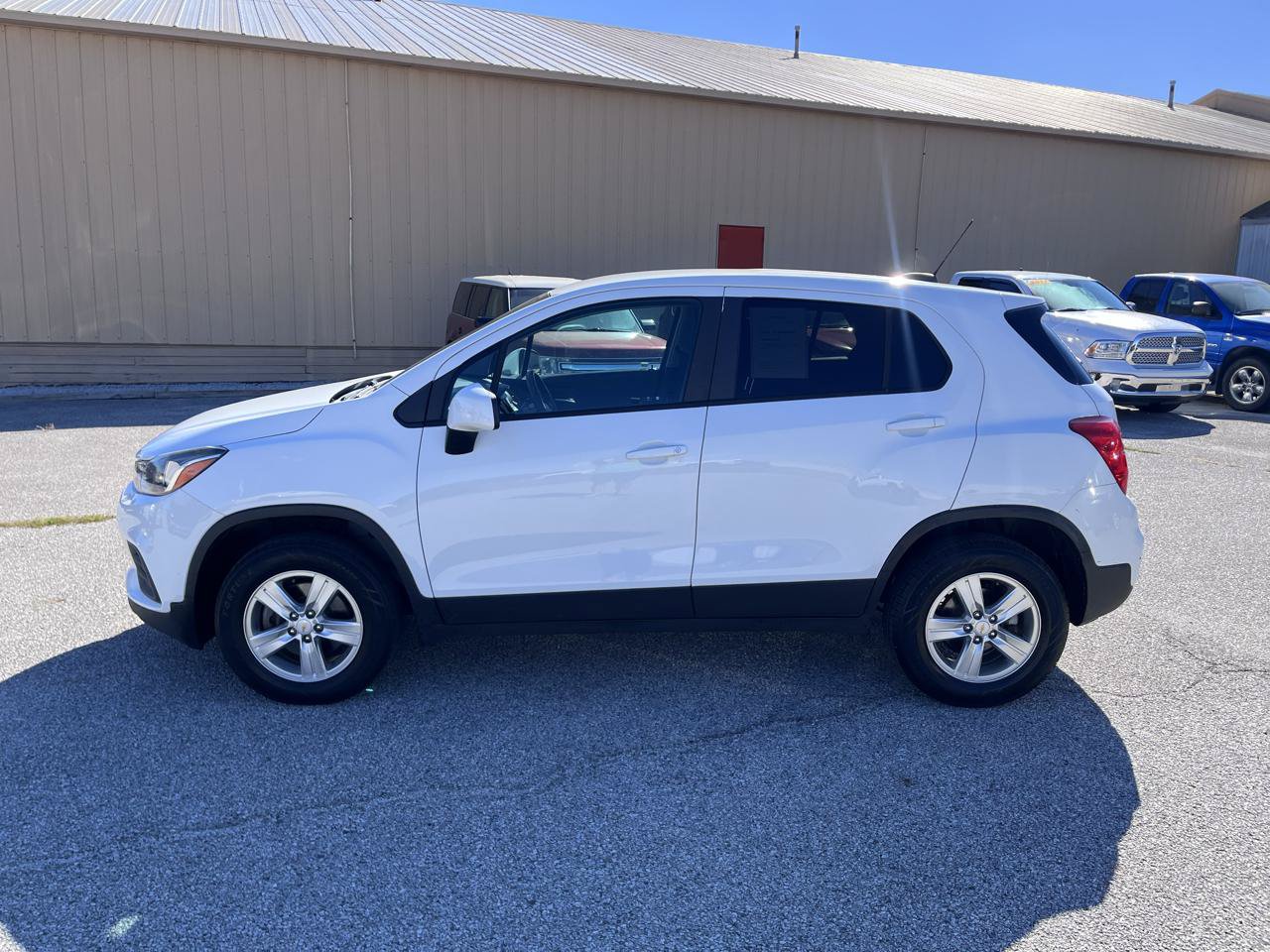 Used 2020 Chevrolet Trax LS w/ Tint and Cruise Package AWD/4WD image 6