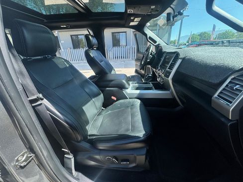 Used 2015 Ford F150 Lariat AWD/4WD image 16