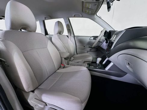 Used 2012 Subaru Forester 2.5X w/ Alloy Wheel Pkg image 14