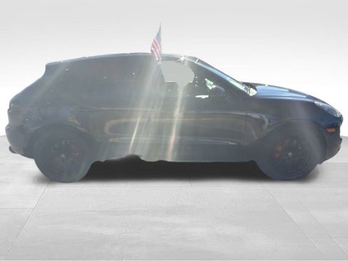 Used 2017 Porsche Macan GTS image 30