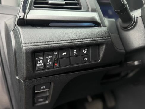 Used 2024 Honda Odyssey Touring image 28