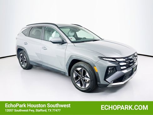 Used 2025 Hyundai Tucson SEL FWD image 1