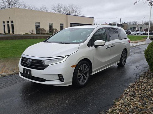 Used 2022 Honda Odyssey Touring image 3