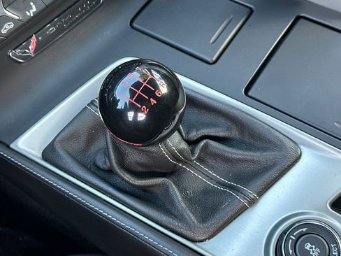 Used 2017 Chevrolet Corvette Stingray image 21