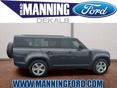 Used 2023 Land Rover Defender 130 First Edition image 1