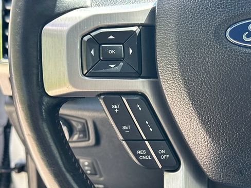 Used 2020 Ford F250 Platinum w/ FX4 Off-Road Package AWD/4WD image 29
