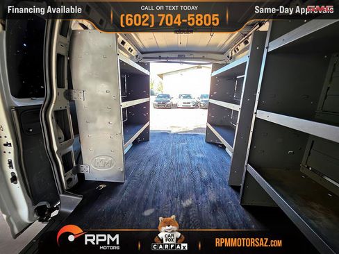 Used 2017 GMC Savana 2500 image 20