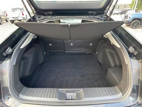 Used 2024 Toyota Prius LE image 11